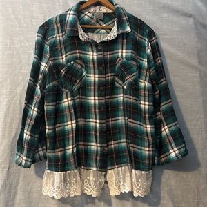 New Directions Flannel Shirt Long Sleeve Button Up Lace Green Plaid Women’s Sz L